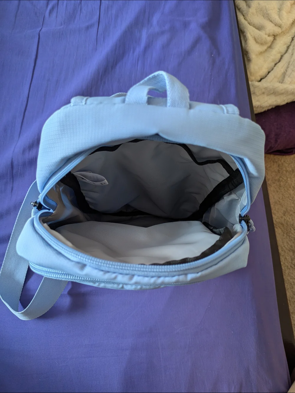 Adidas Men’s Solid Light Blue Mini Backpack Sling